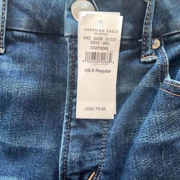 American Eagle Outfitters High Rise Blue Jeans - Picture 5 of 7
